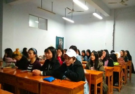 “不忘传统佳节，做优秀文化传承者”主题班会